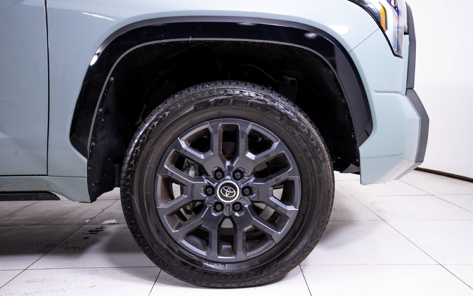 Used 2024 Toyota Tundra Platinum AWD/4WD image 12