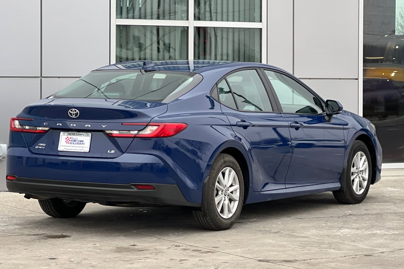 Certified 2025 Toyota Camry LE w/ Convenience Package image 4