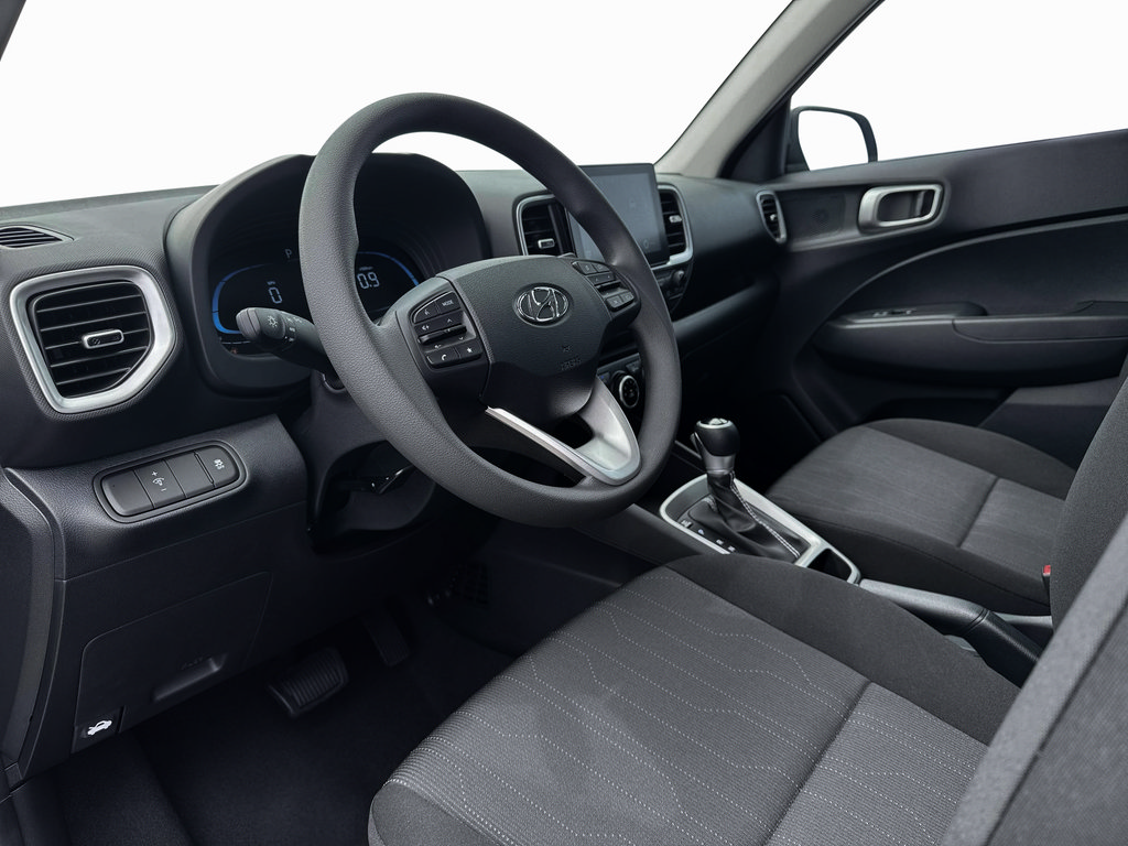 New 2026 Hyundai Venue SE FWD image 14