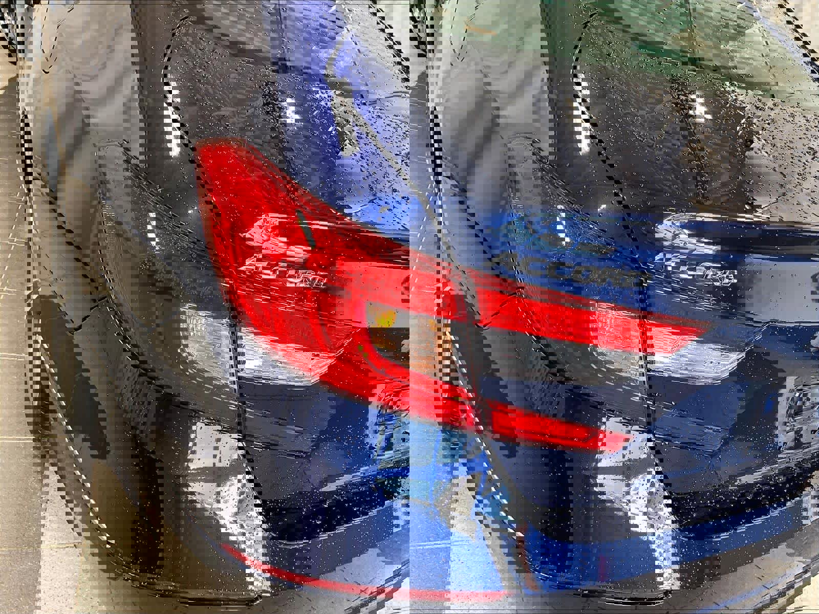 Used 2020 Honda Accord EX image 34