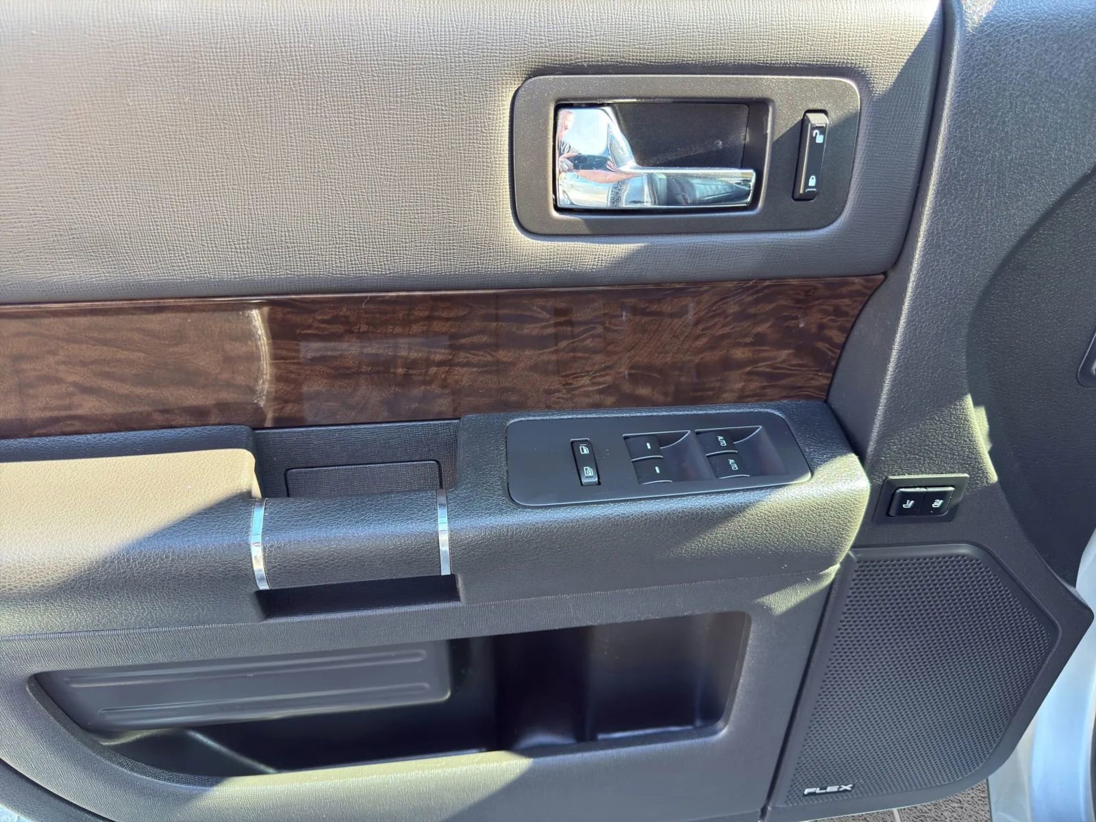 Used 2017 Ford Flex Limited image 27