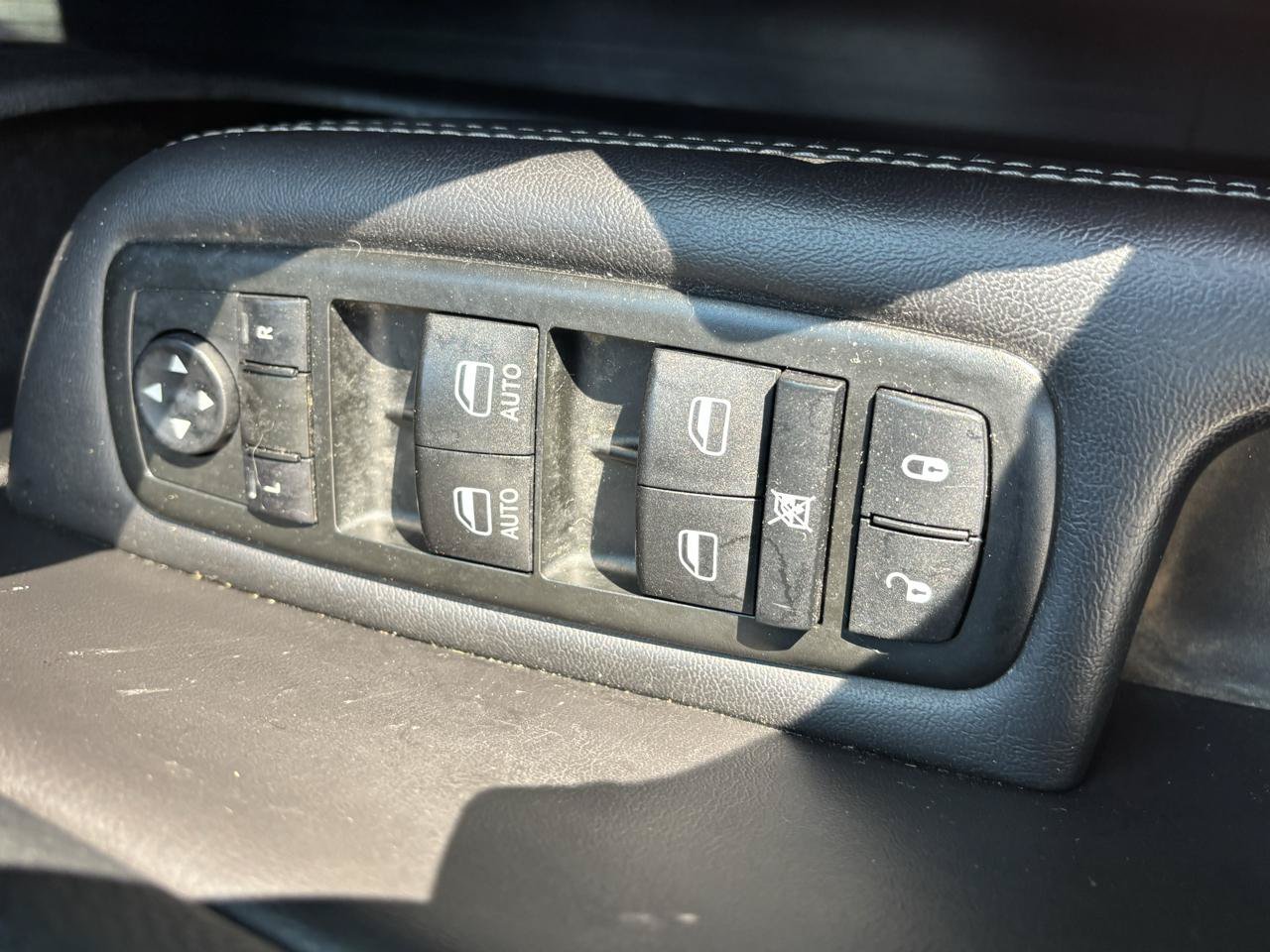 Used 2015 Chrysler 200 C w/ Navigation & Sound Group I AWD/4WD image 15