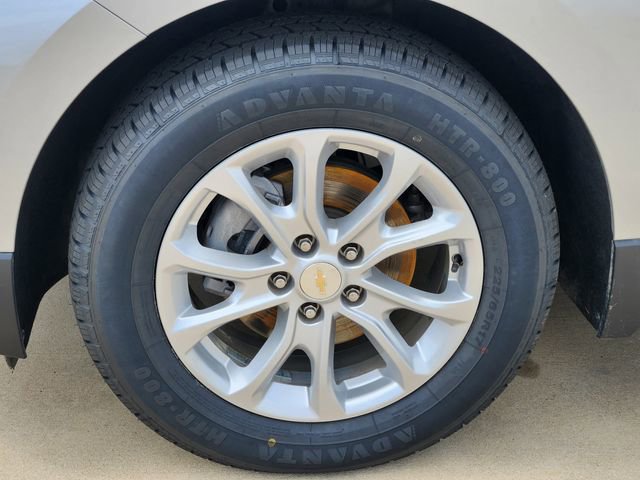 Used 2021 Chevrolet Equinox LS w/ LS Convenience Package FWD image 12