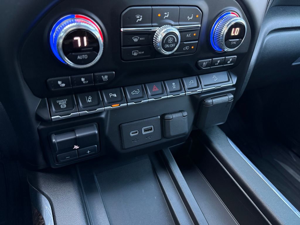 Used 2020 GMC Sierra 2500 Denali w/ Denali Ultimate Package image 43