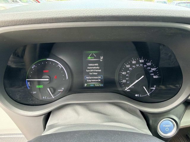 Used 2021 Toyota Sienna XLE FWD image 22