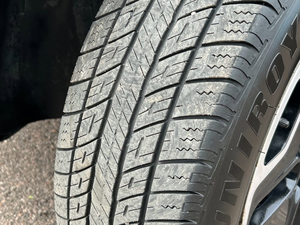 Used 2015 Jeep Renegade Trailhawk w/ Premium Leather Group image 28