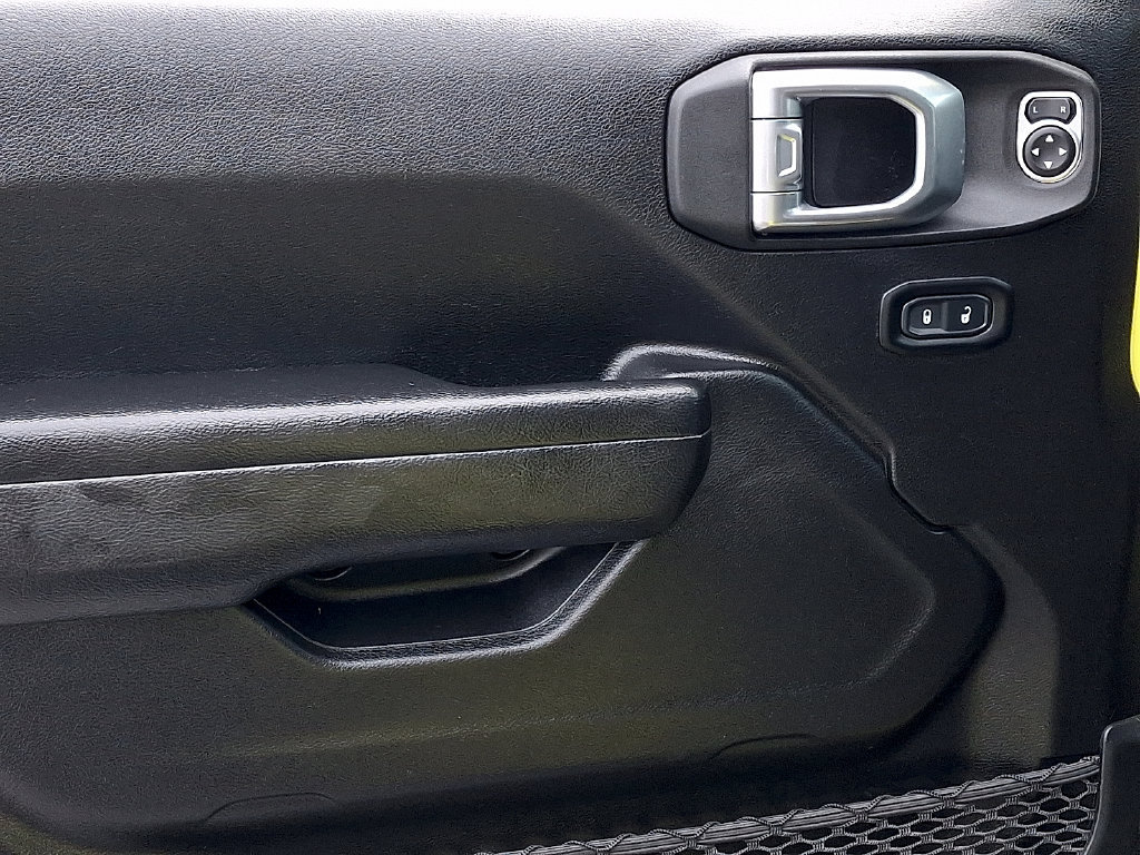 Used 2023 Jeep Wrangler Sport AWD/4WD image 14