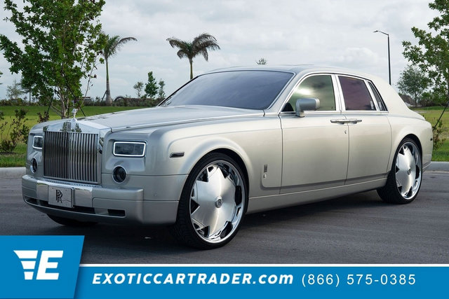 Used 2005 Rolls-Royce Phantom Sedan RWD image 1