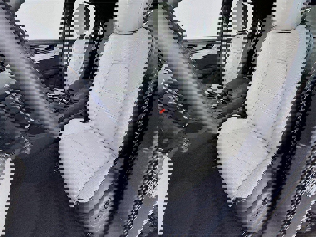 New 2026 Porsche Cayenne E-Hybrid image 5