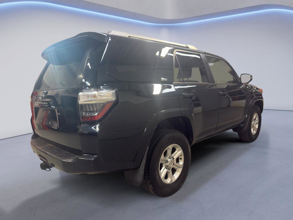 Used 2018 Toyota 4Runner SR5 Premium AWD/4WD image 6