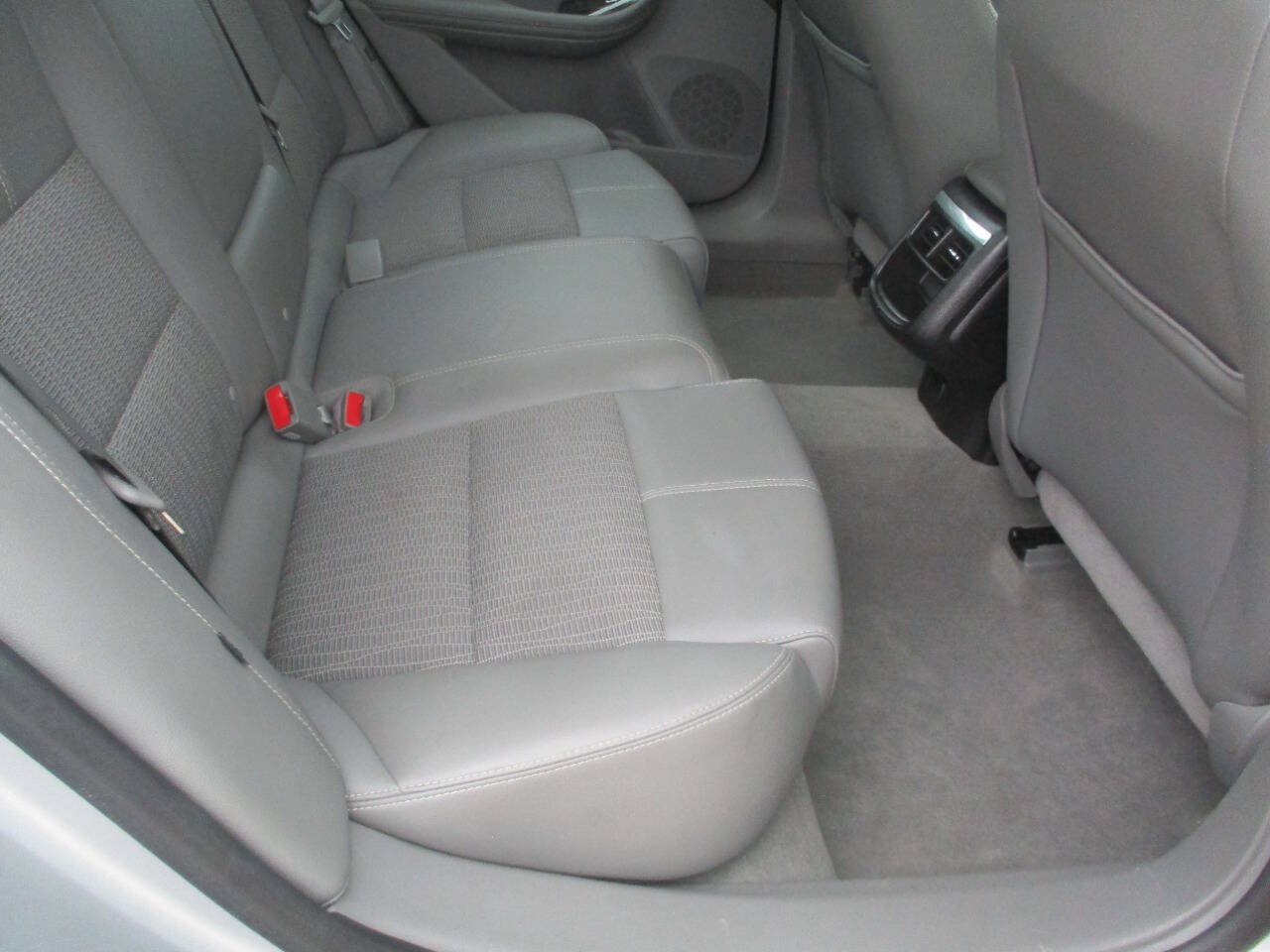 Used 2014 Chevrolet Impala LT w/ Convenience Package FWD image 34