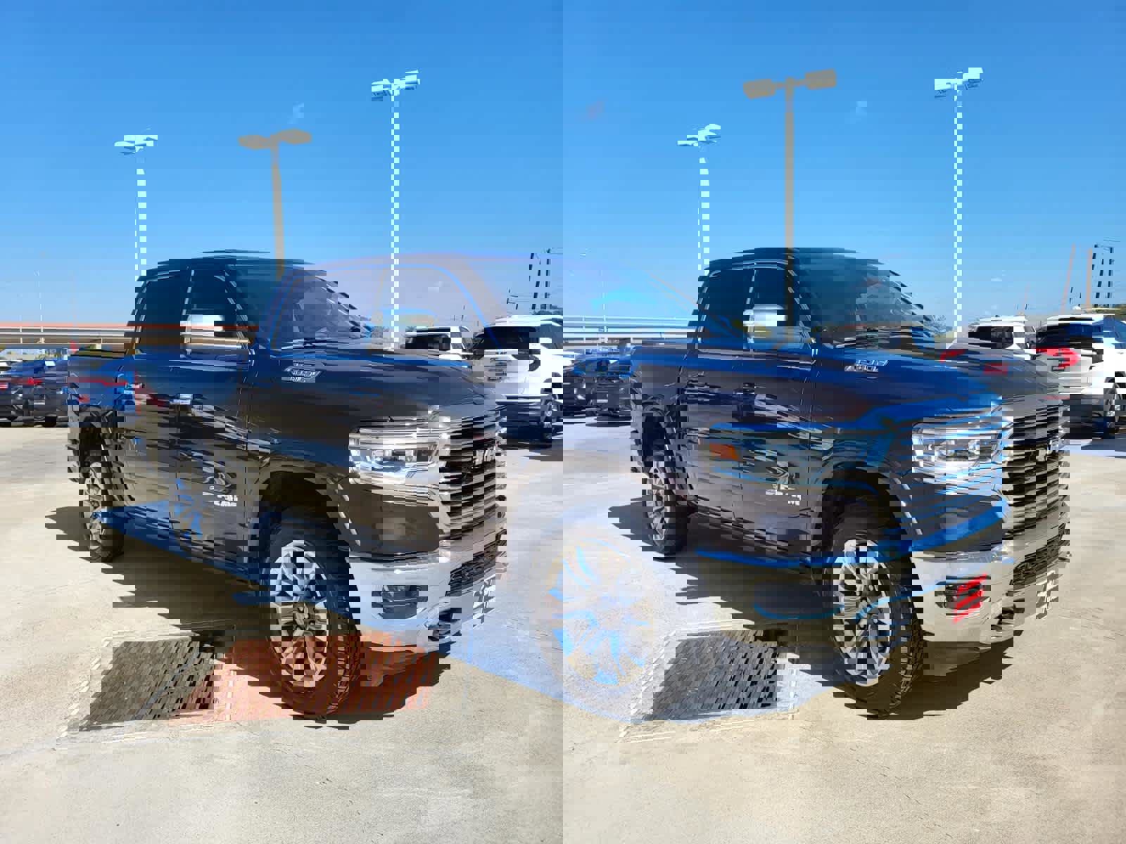 Used 2019 RAM 1500 Laramie Longhorn image 7