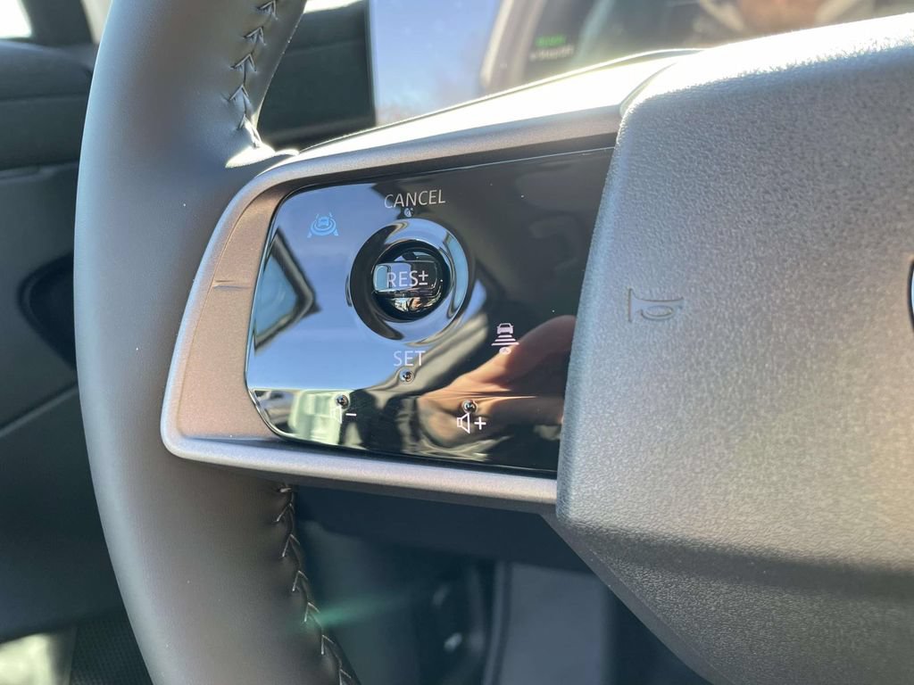 New 2026 Nissan Leaf SV+ w/ Floor Mat Package (SV+) FWD image 20