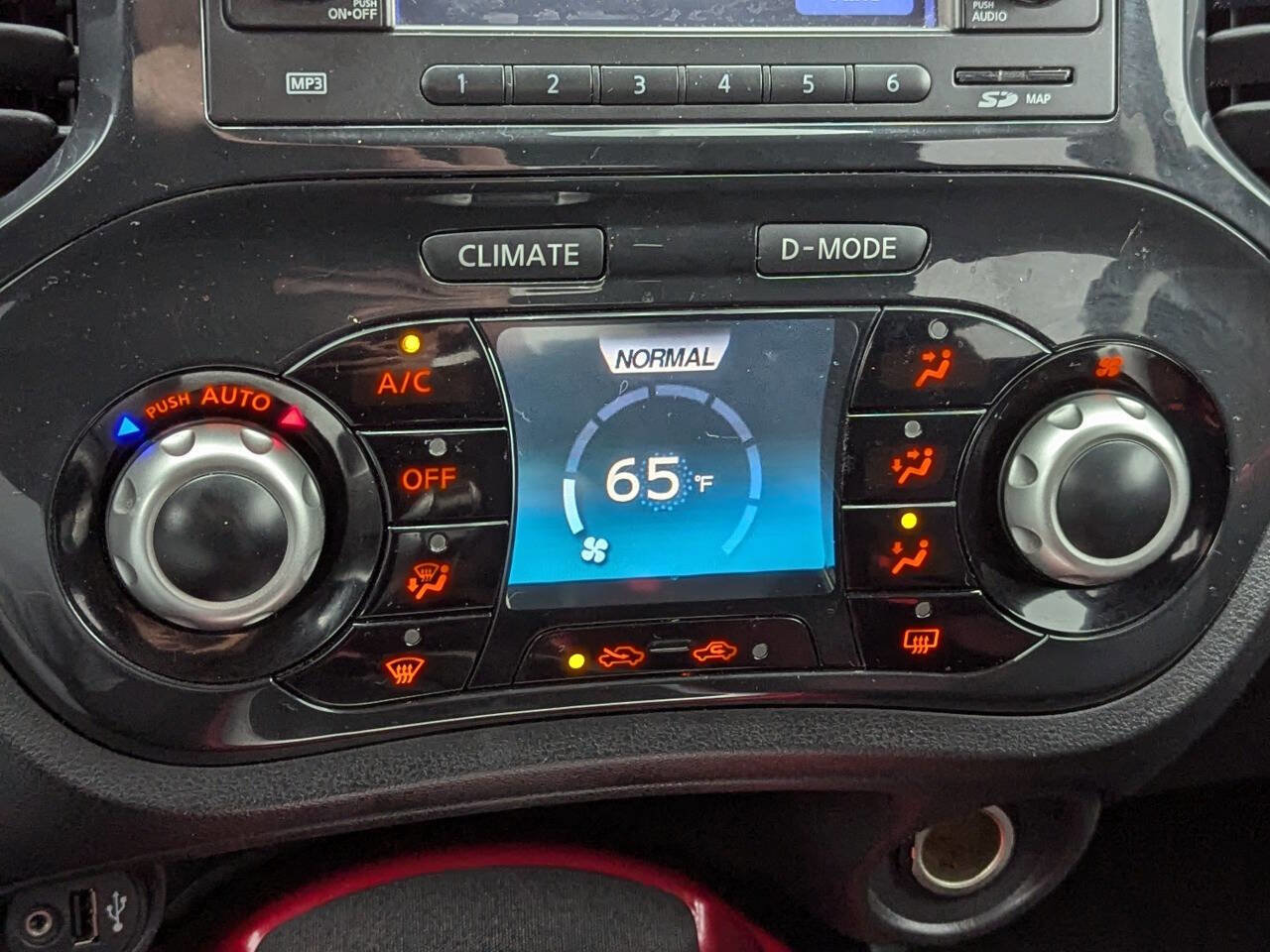 Used 2013 Nissan Juke SV image 22