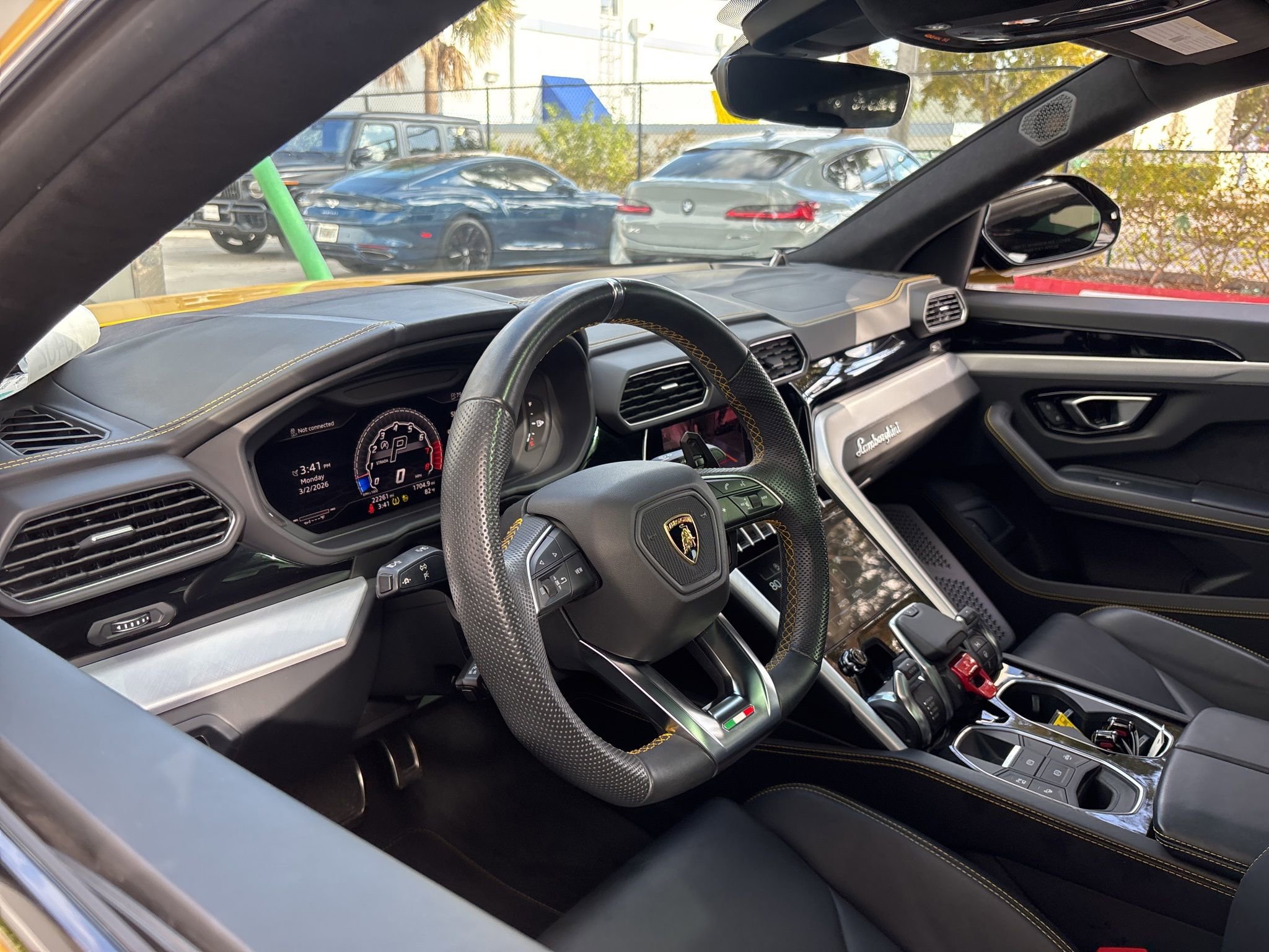 Used 2021 Lamborghini Urus image 4