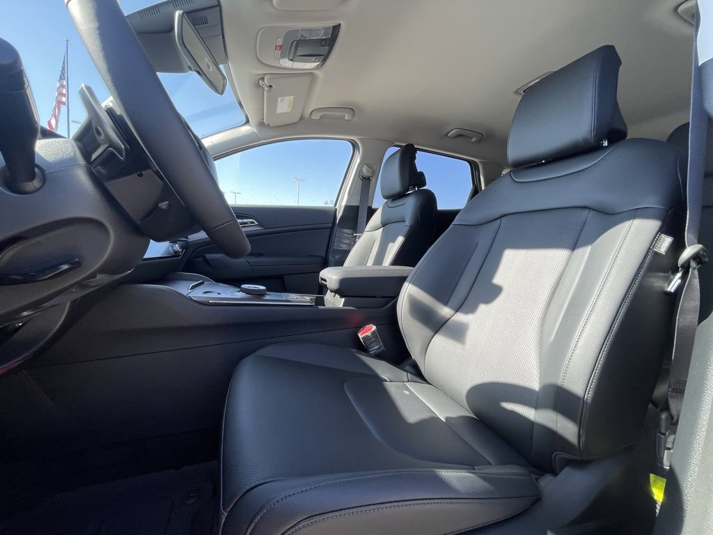 New 2026 Kia Sportage EX image 21