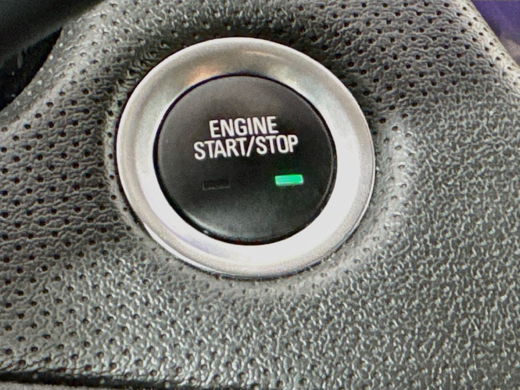 Used 2019 Cadillac XT5 Premium Luxury AWD/4WD image 19
