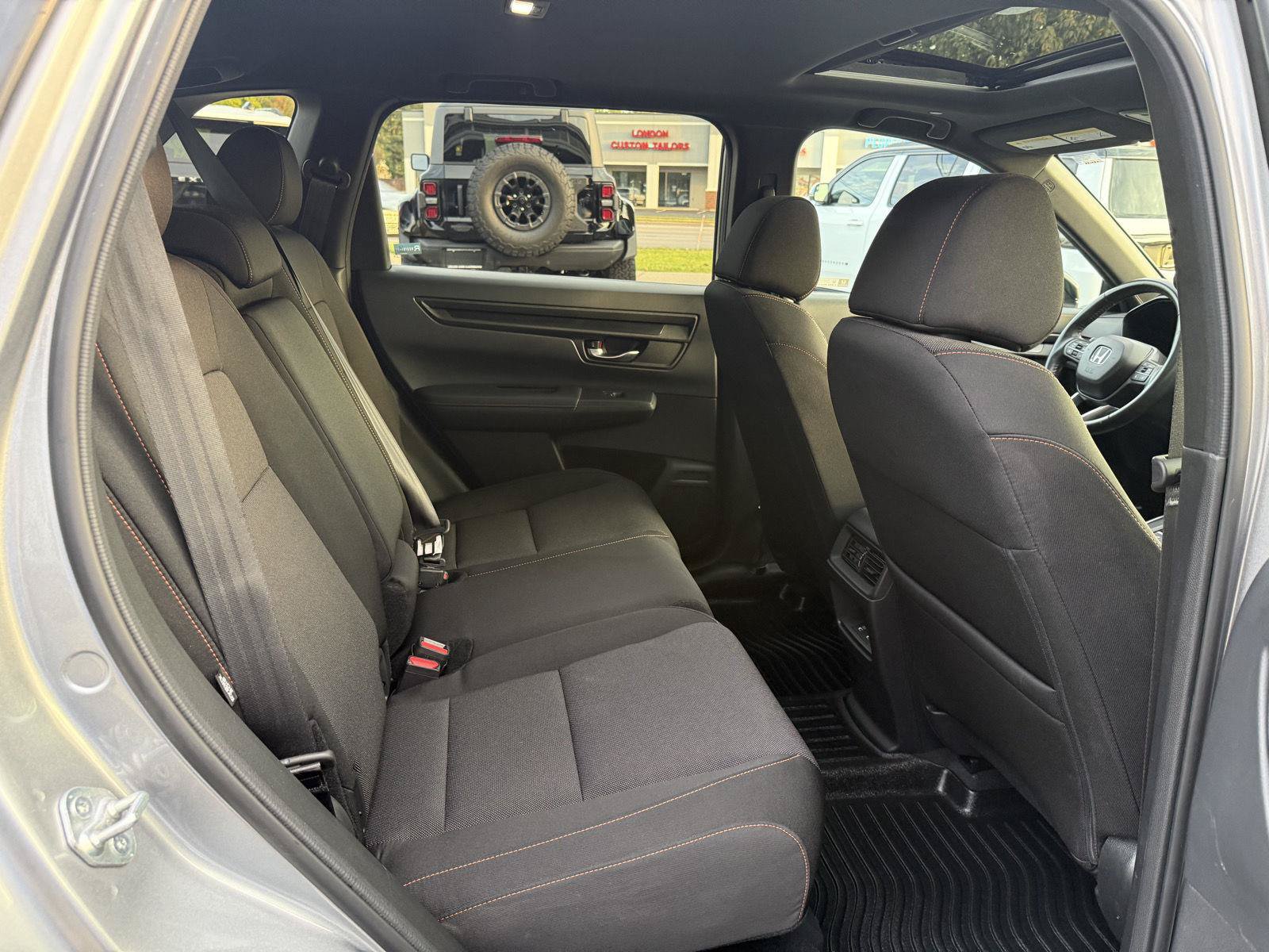 Used 2023 Honda CR-V Sport image 28