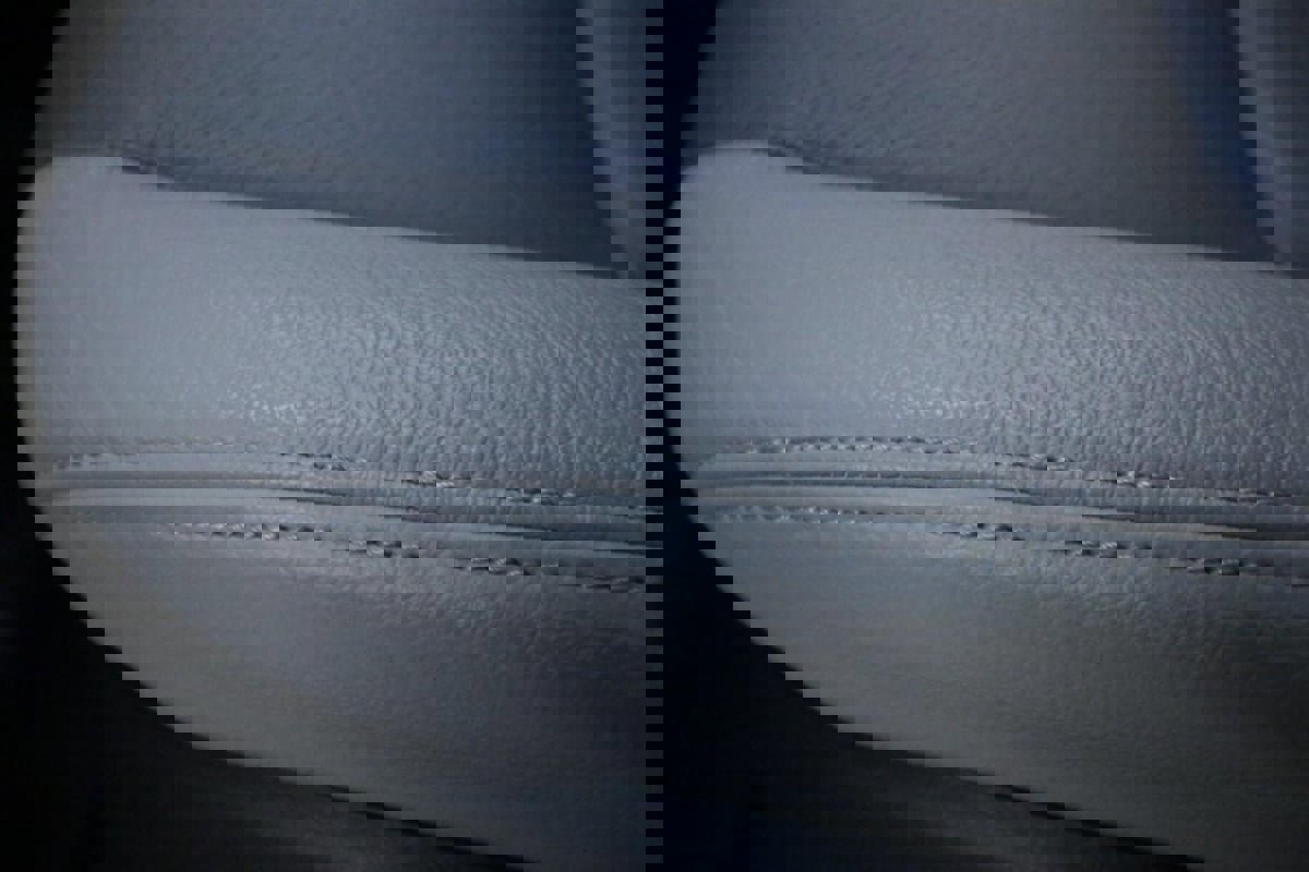 Used 2022 Toyota RAV4 XLE Premium image 23