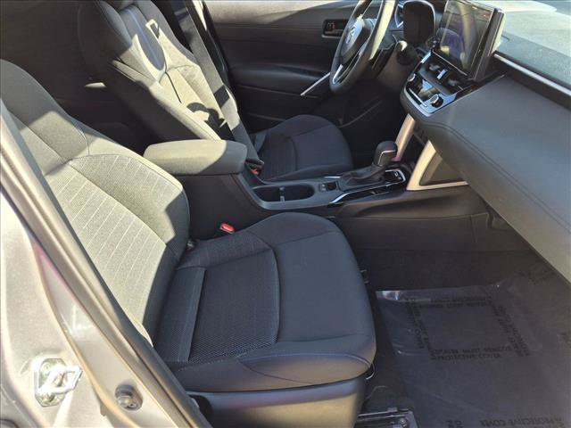 Used 2025 Toyota Corolla Cross AWD Hybrid image 18