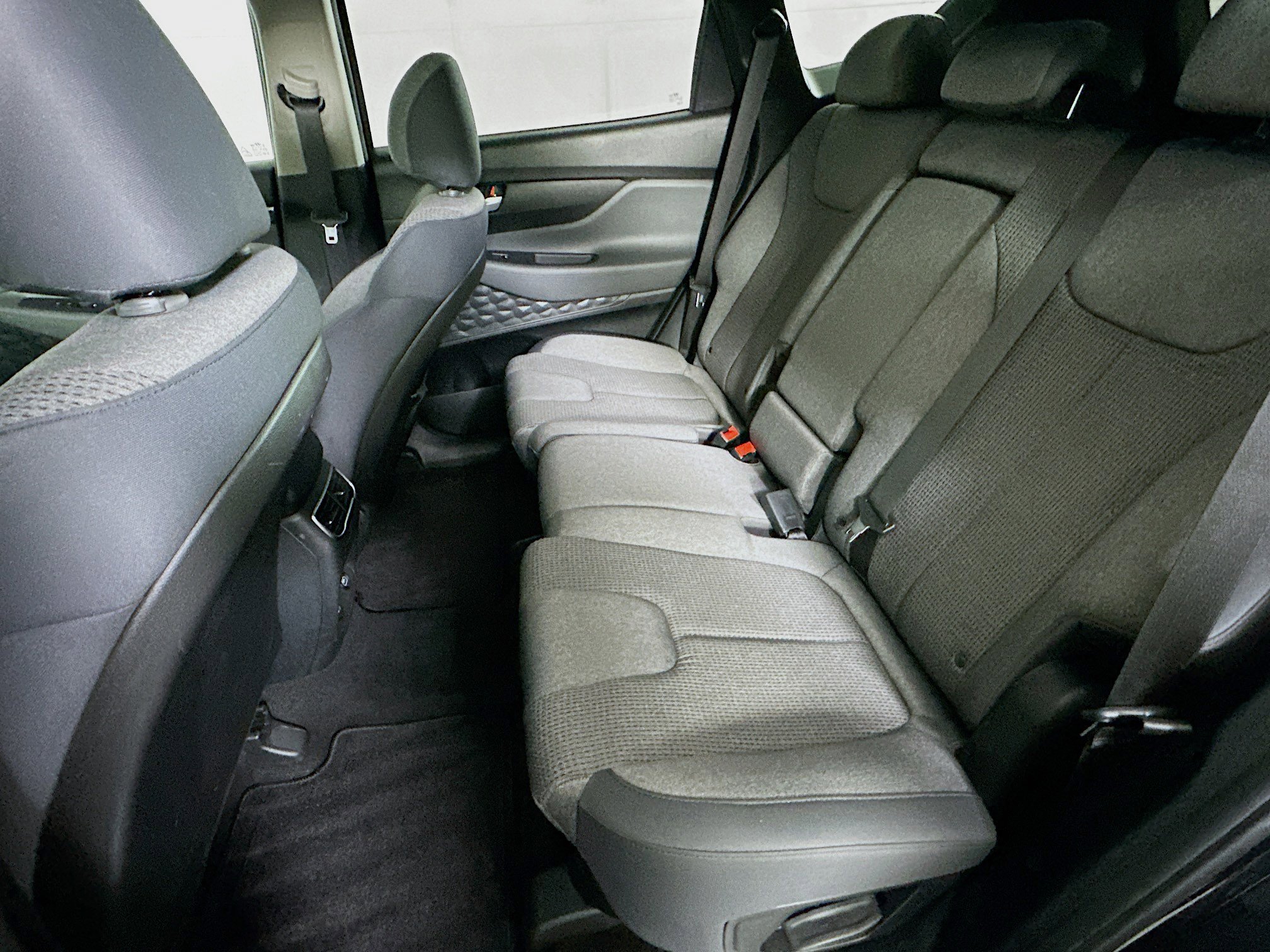 Used 2023 Hyundai Santa Fe SE FWD image 25