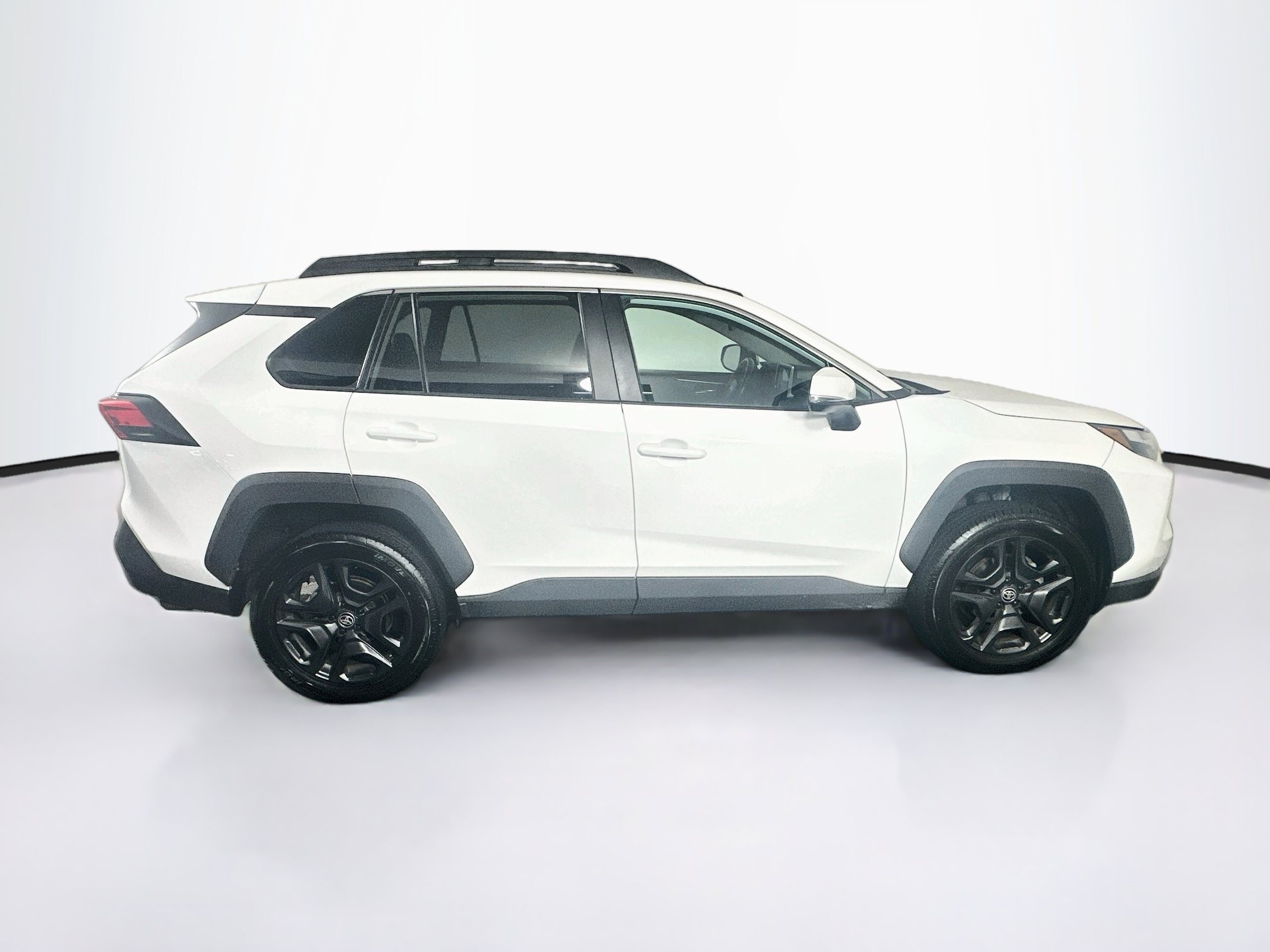 Used 2024 Toyota RAV4 Adventure AWD/4WD image 10