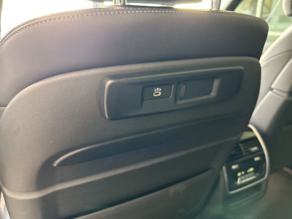 Used 2021 BMW X5 sDrive40i w/ M Sport Package image 21