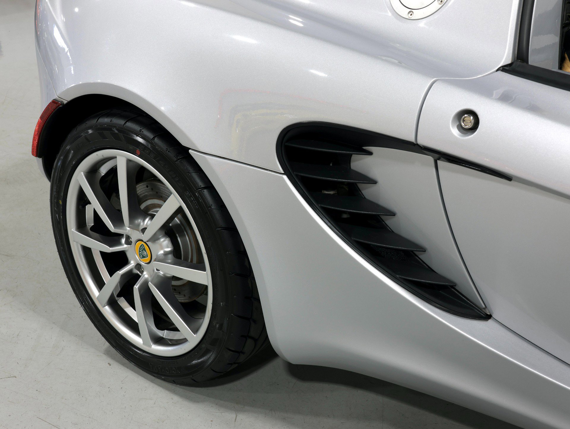 Used 2005 Lotus Elise image 44