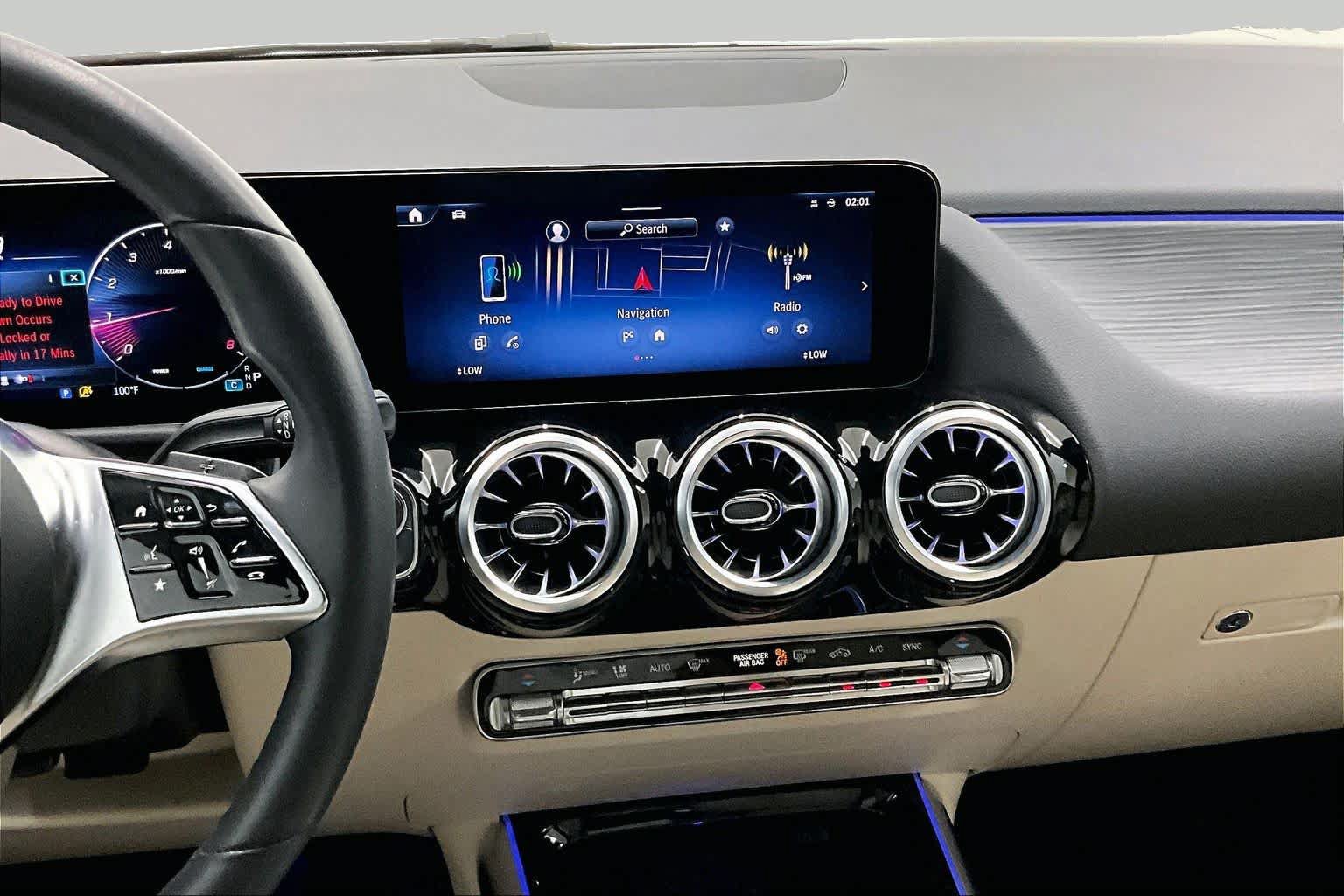 Certified 2025 Mercedes-Benz GLA 250 4MATIC image 7