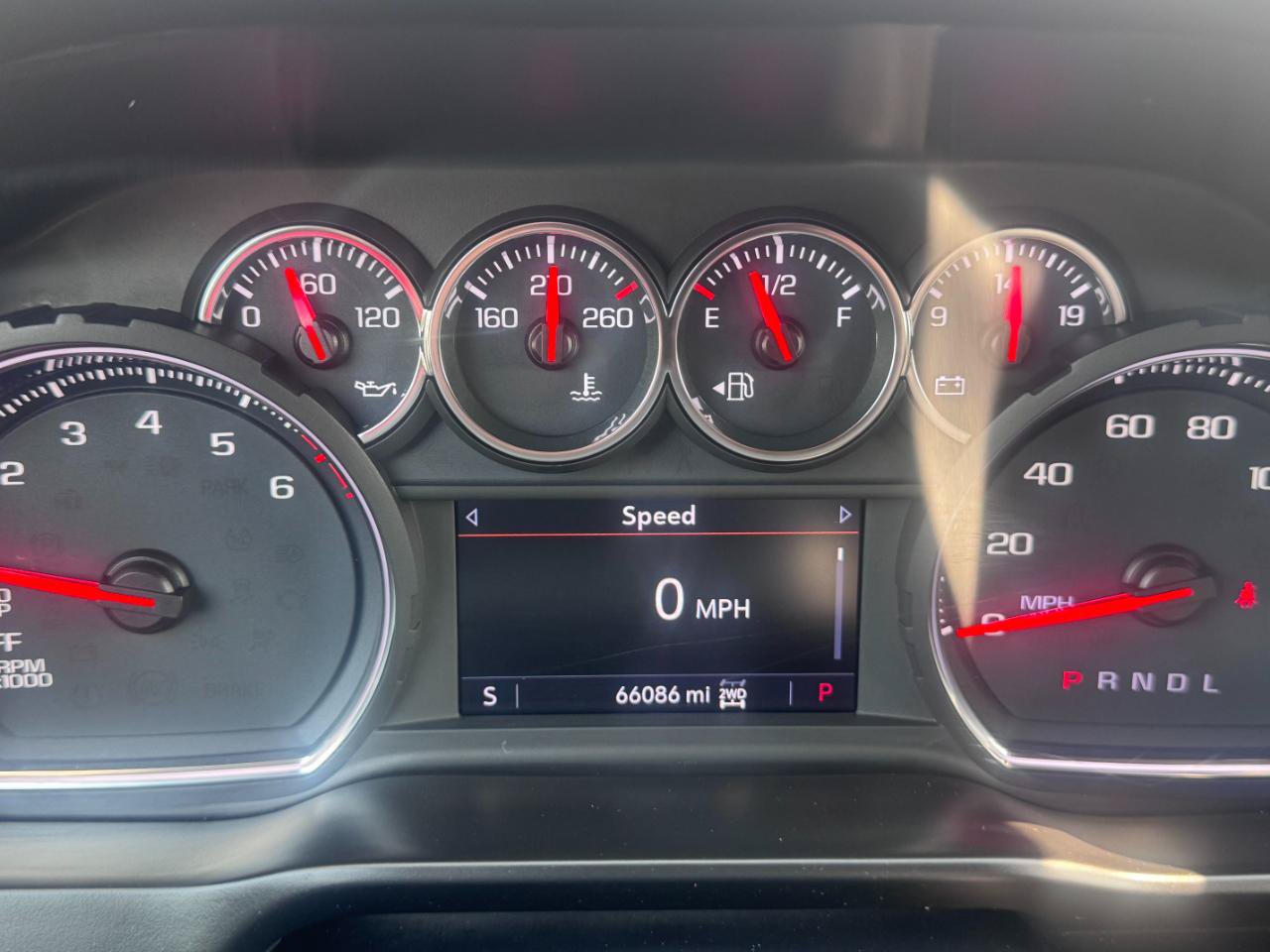 Used 2019 Chevrolet Silverado 1500 LT w/ All-Star Edition AWD/4WD image 9