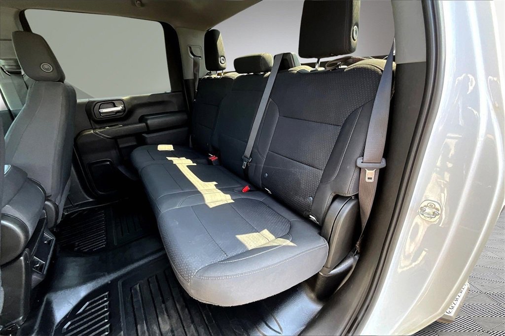 Used 2023 GMC Sierra 3500 Pro w/ Convenience Package image 22