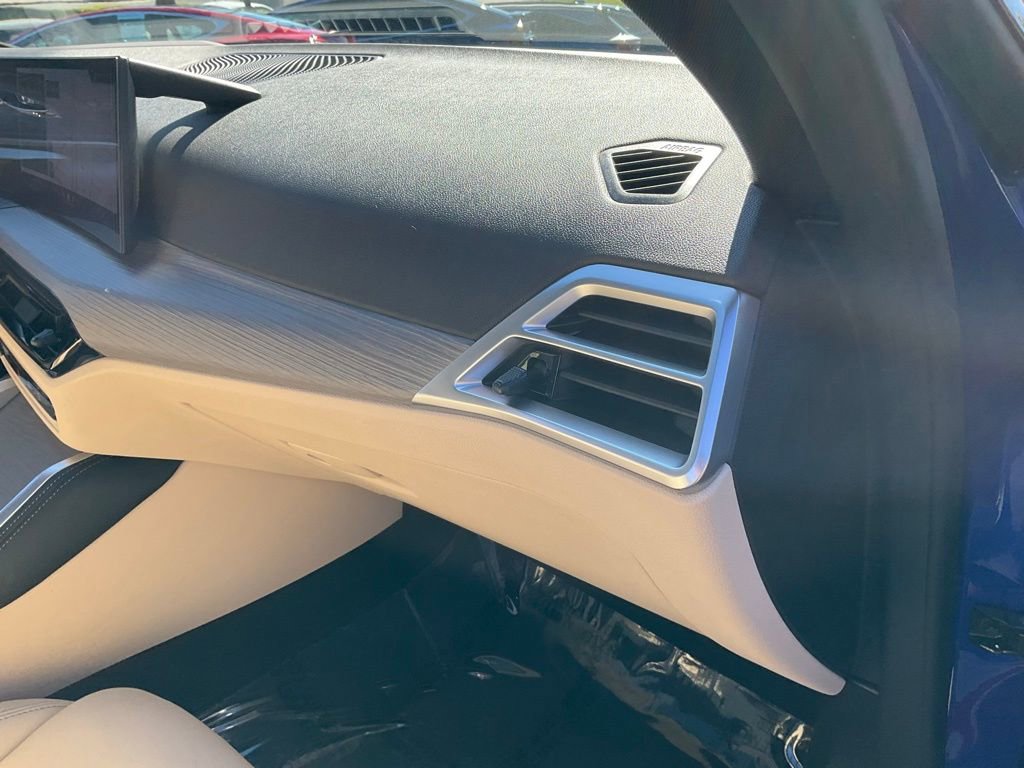 Used 2025 BMW i4 eDrive40 w/ M Sport Package image 63