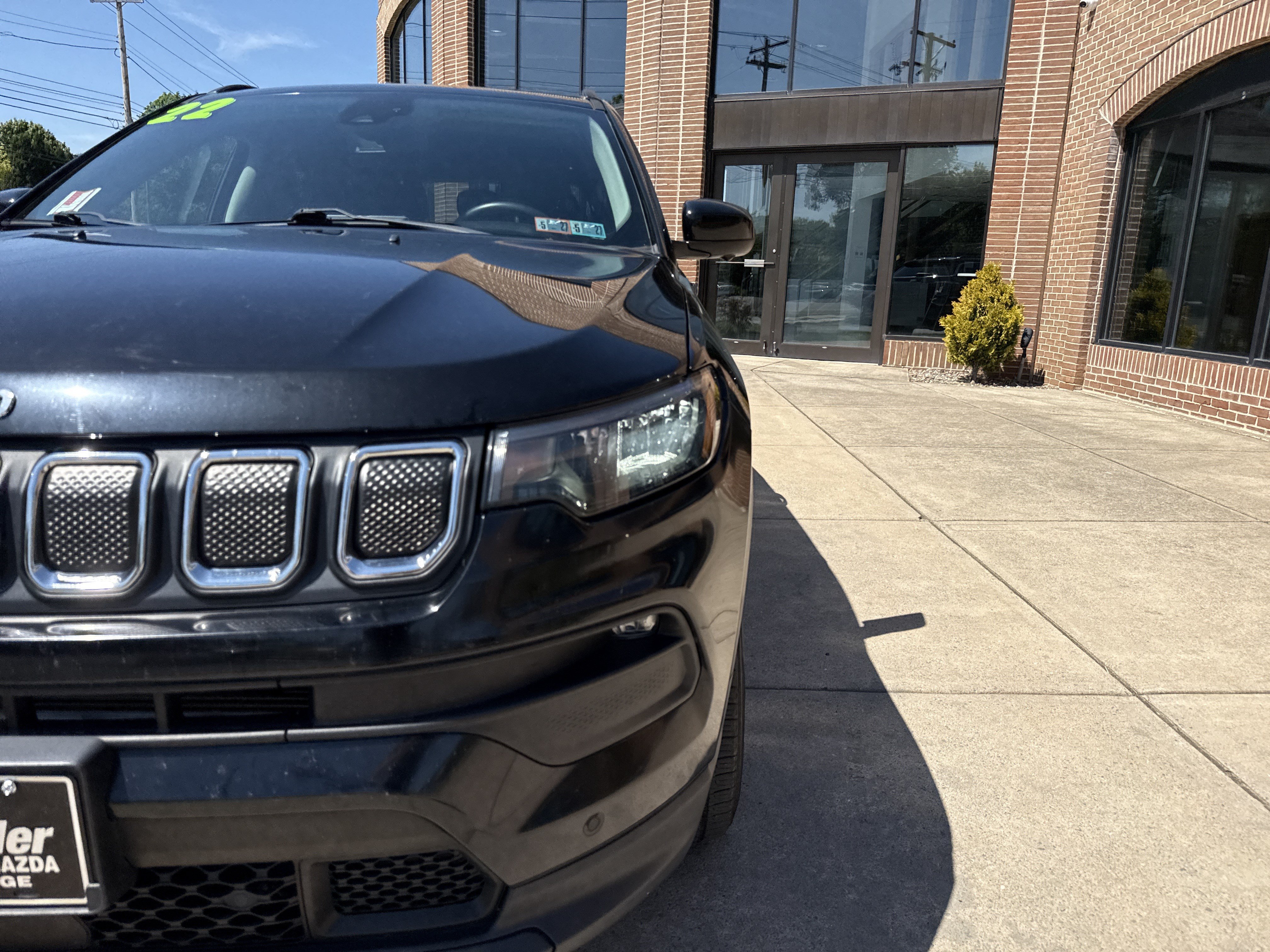 Used 2022 Jeep Compass Latitude w/ Convenience Group AWD/4WD image 19