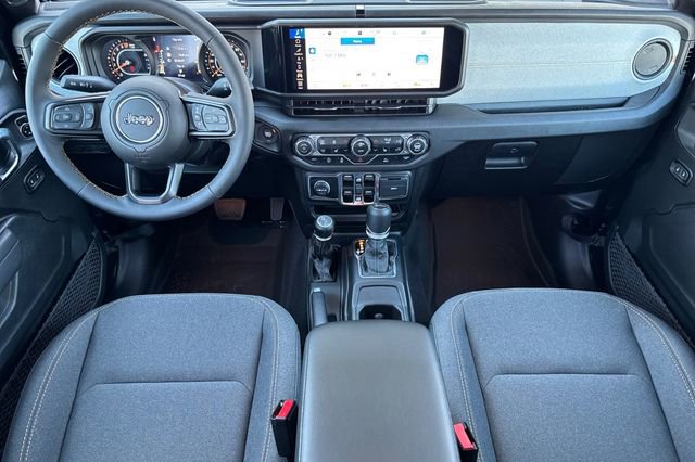 New 2025 Jeep Gladiator Sport AWD/4WD image 13