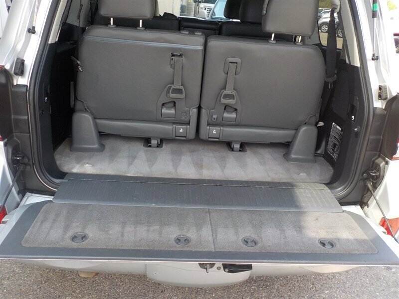 Used 2010 Toyota Land Cruiser image 44