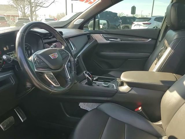 Used 2023 Cadillac XT5 Sportv w/ LPO, Floor Liner Package image 16