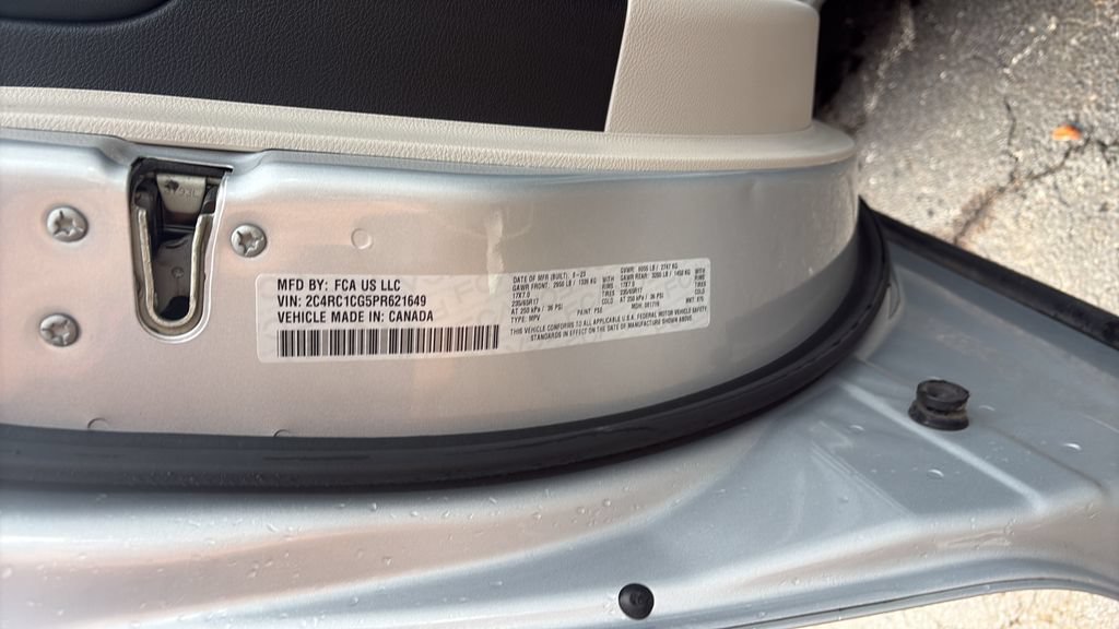 Used 2023 Chrysler Voyager LX FWD image 24