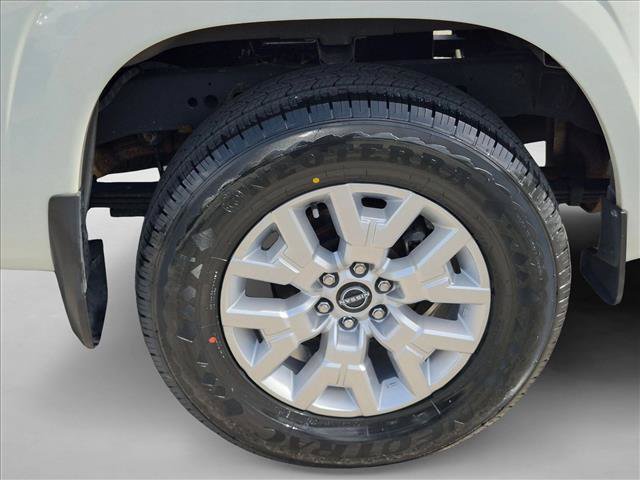 Used 2022 Nissan Frontier SV RWD image 22