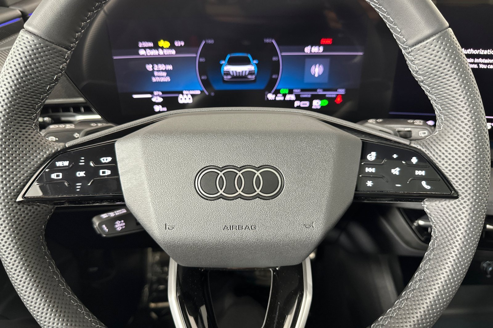 New 2025 Audi SQ6 e-tron Premium Plus AWD/4WD image 22