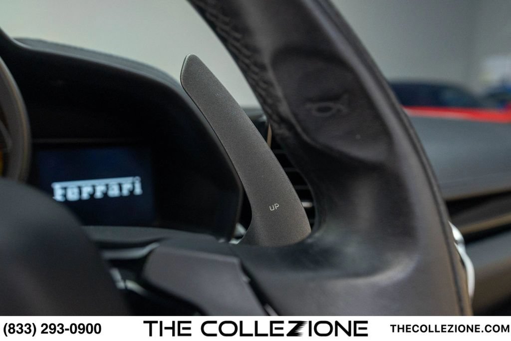 Used 2015 Ferrari 458 Spider RWD image 64