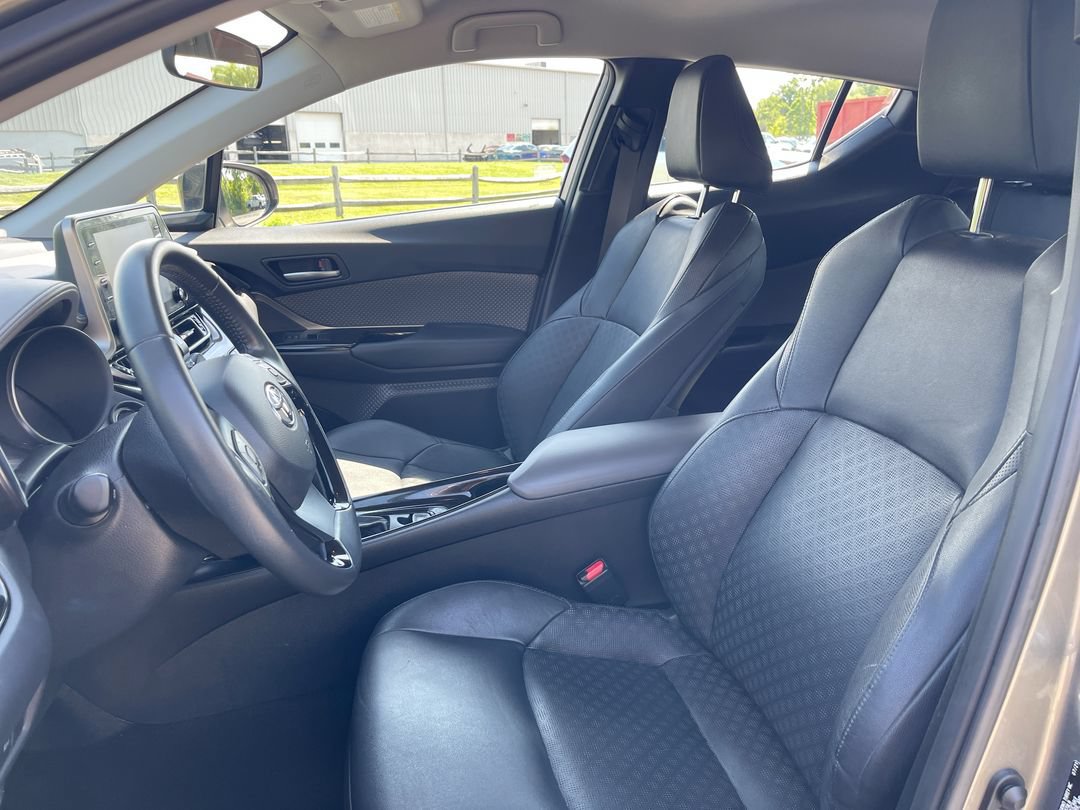 Certified 2021 Toyota C-HR Limited FWD image 11