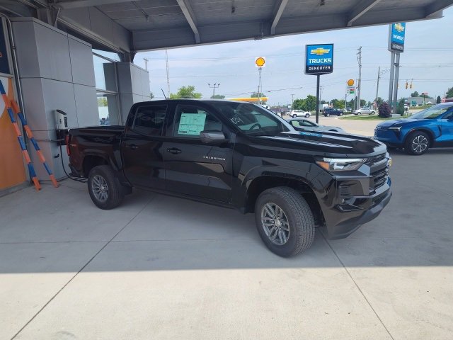 New 2025 Chevrolet Colorado LT w/ LT Convenience Package image 4