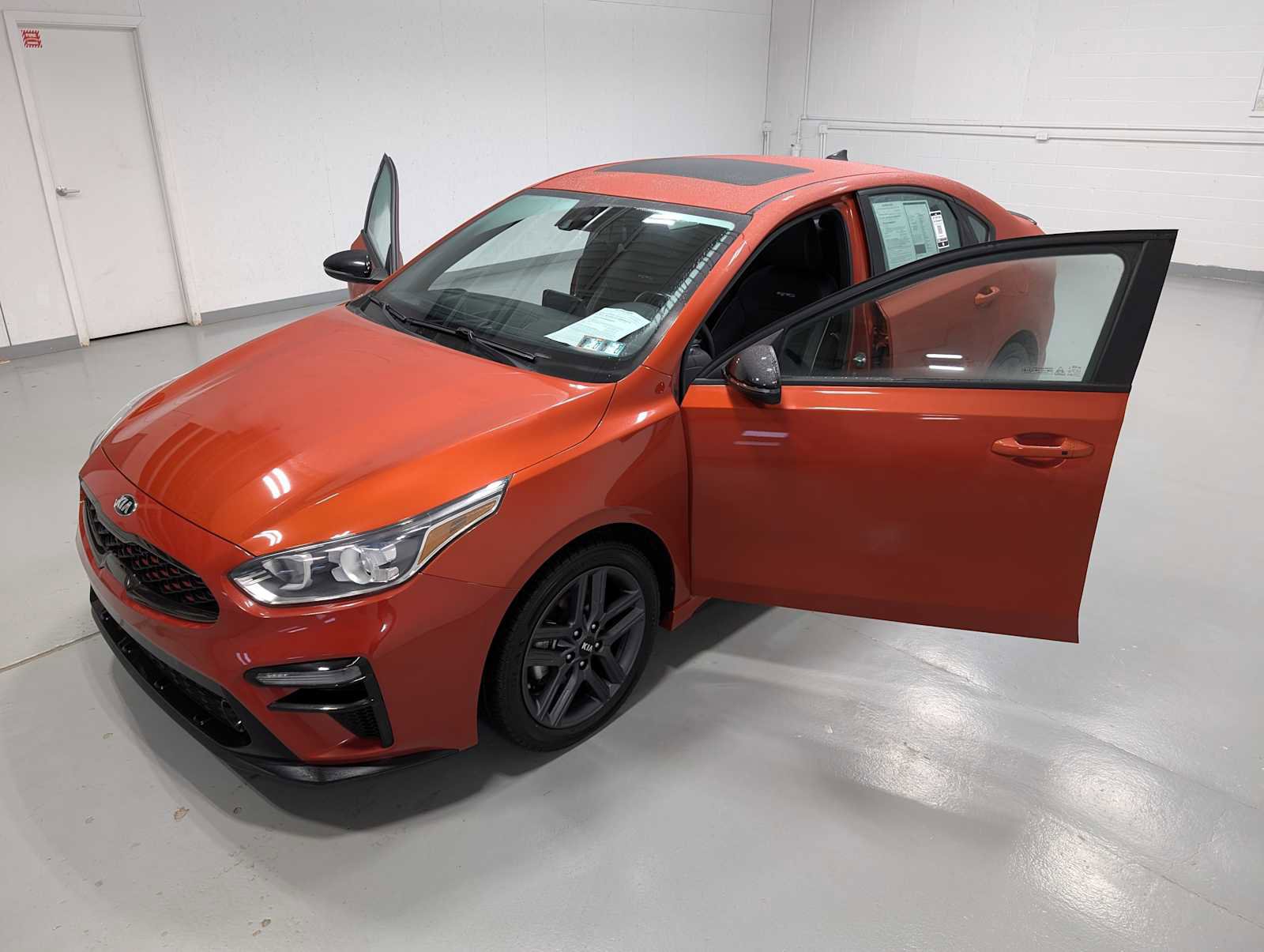 Certified 2021 Kia Forte GT-Line w/ GT-Line Premium Package image 17