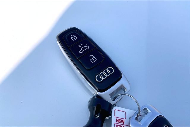 Certified 2023 Audi Q7 2.0T Premium Plus w/ Convenience Package AWD/4WD image 11