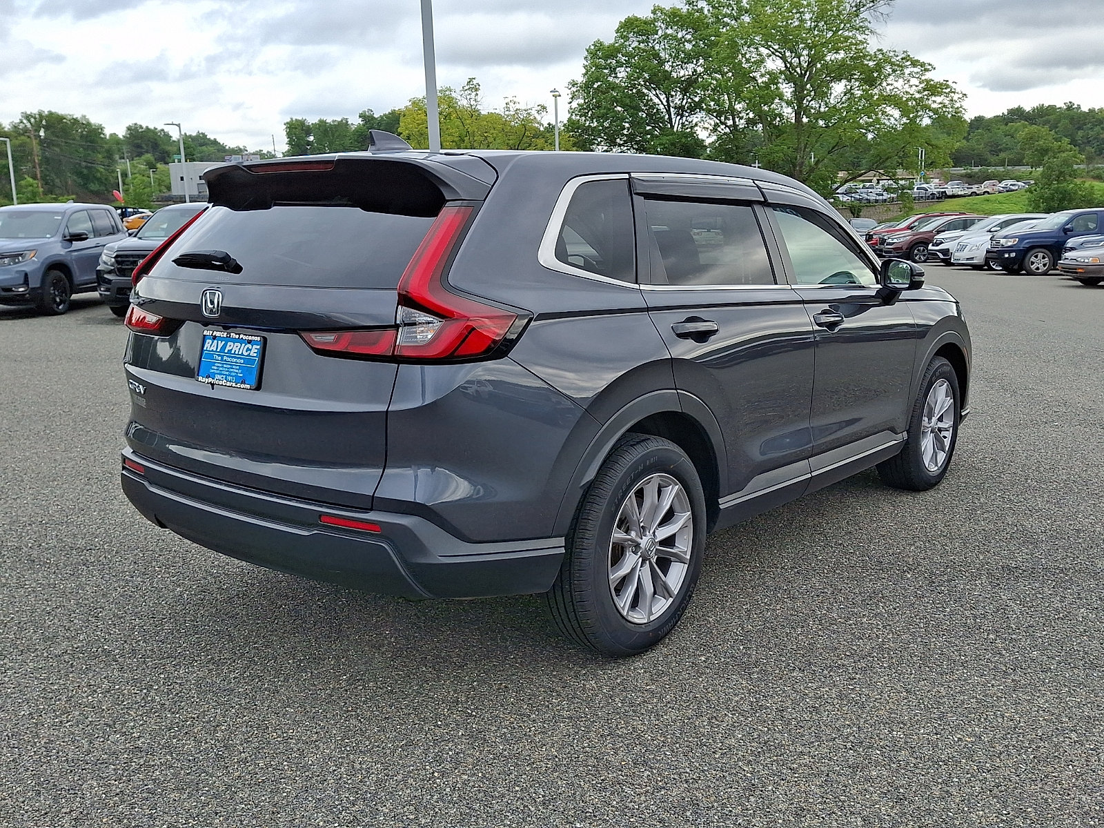 Used 2024 Honda CR-V EX image 7