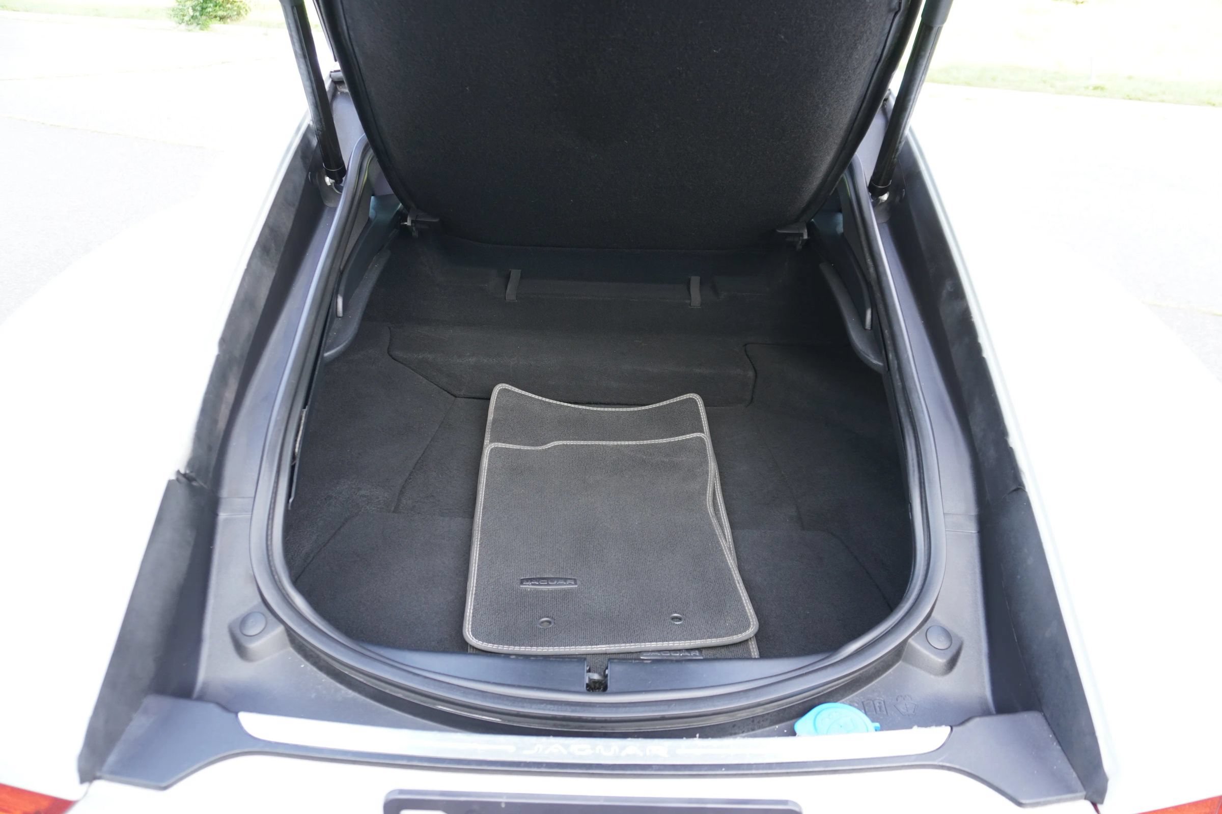 Used 2017 Jaguar F-TYPE S British Design Edition RWD image 26