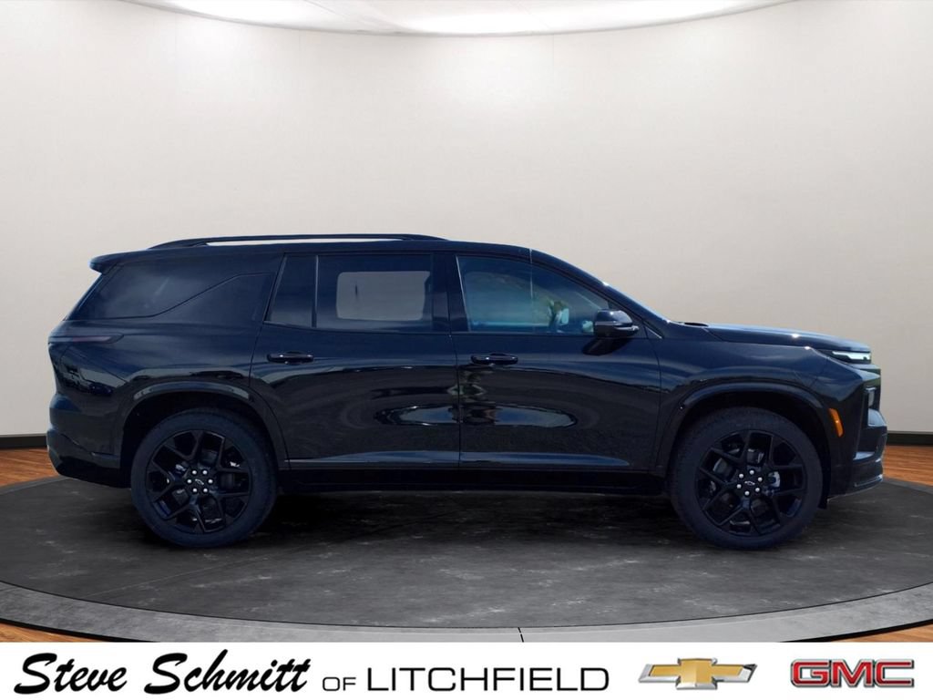 New 2026 Chevrolet Traverse RS w/ LPO, Floor Liner Package FWD image 27