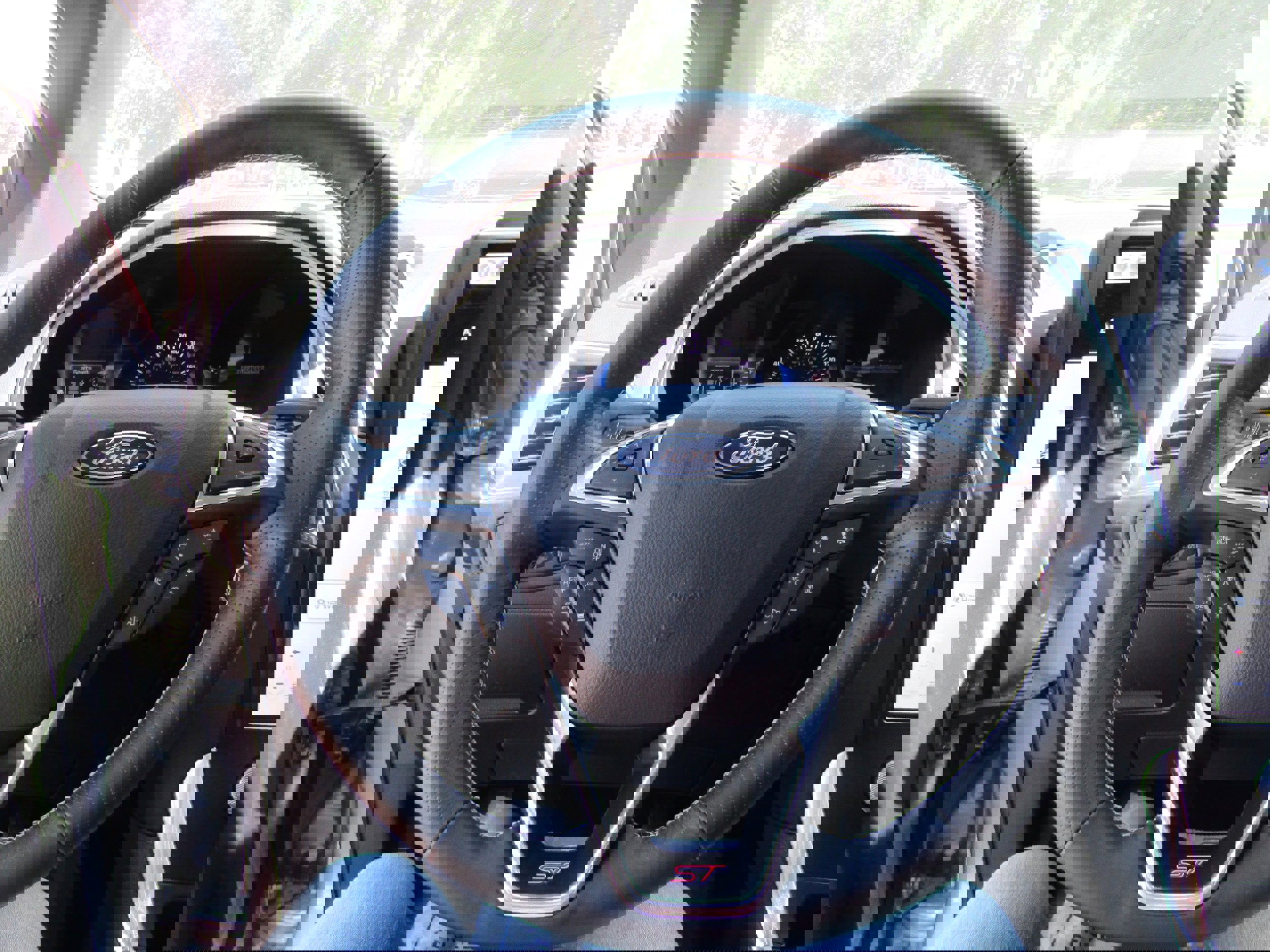 Certified 2022 Ford Edge ST w/ Equipment Group 401A image 28