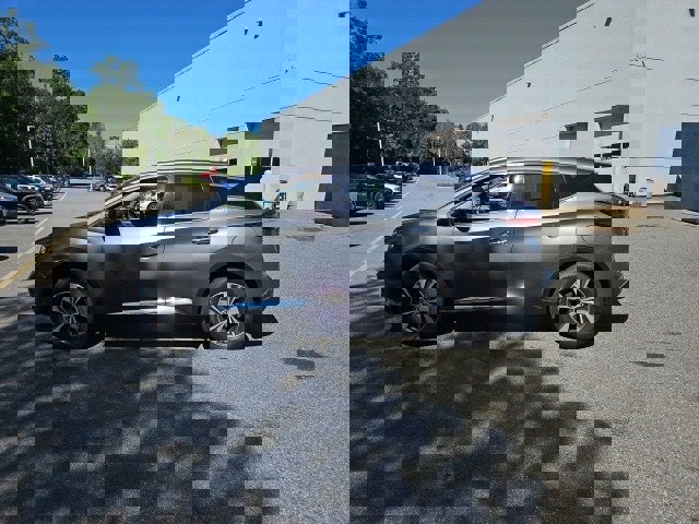 Used 2020 Nissan Murano SV image 1