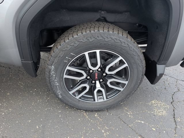 New 2026 GMC Sierra 1500 AT4 w/ AT4 Premium Package AWD/4WD image 24